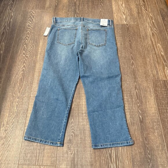 Gloria Vanderbilt Pull-On Hi-Rise Capri Jeans – Size 16 - Picture 4 of 16